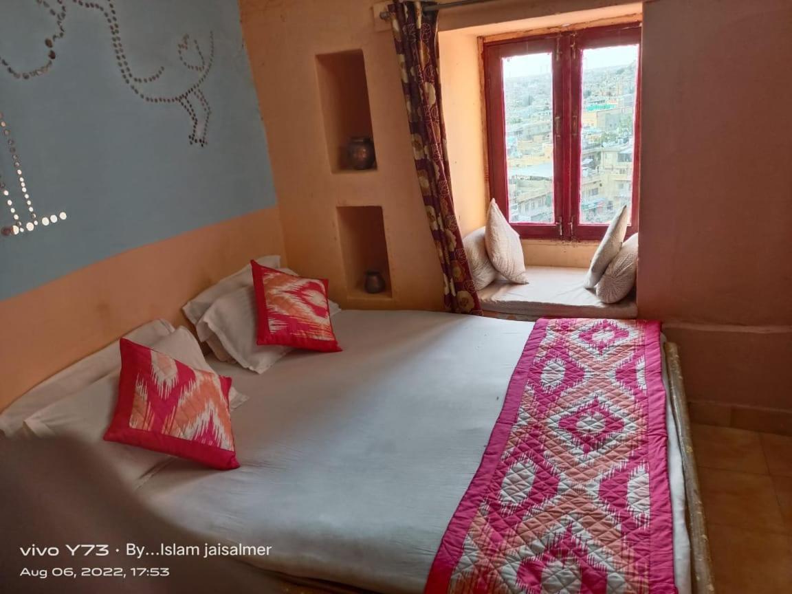 Hostel Desert Home Stay Jaisalmer Exteriör bild